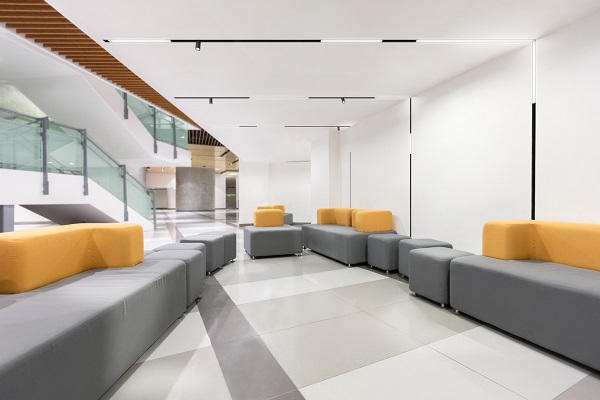 a-light-recessed-th