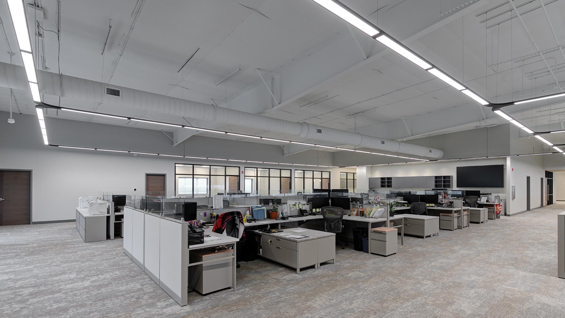 photo-gallery-commercial-office-smc-electric-10