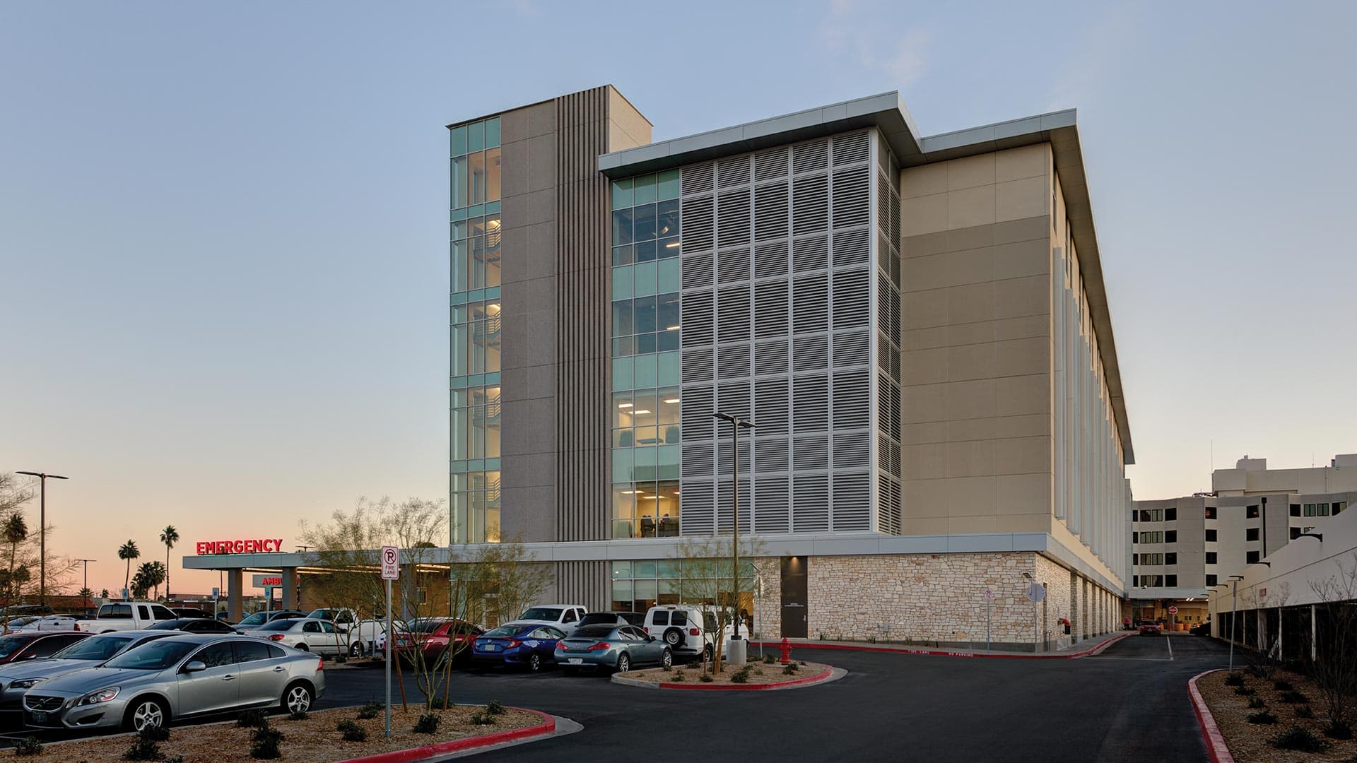 photo-gallery-healthcare-sunrise-hospital-medical-center-02