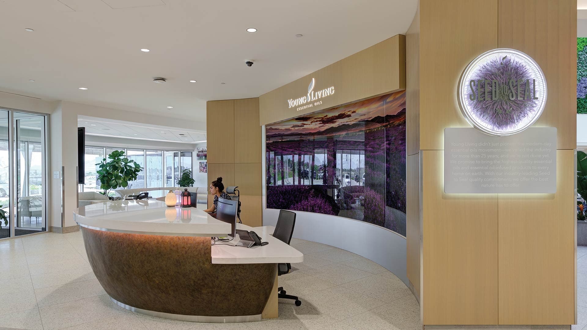 photo-gallery-commercial-office-young-living-essential-oils-headquarters-02