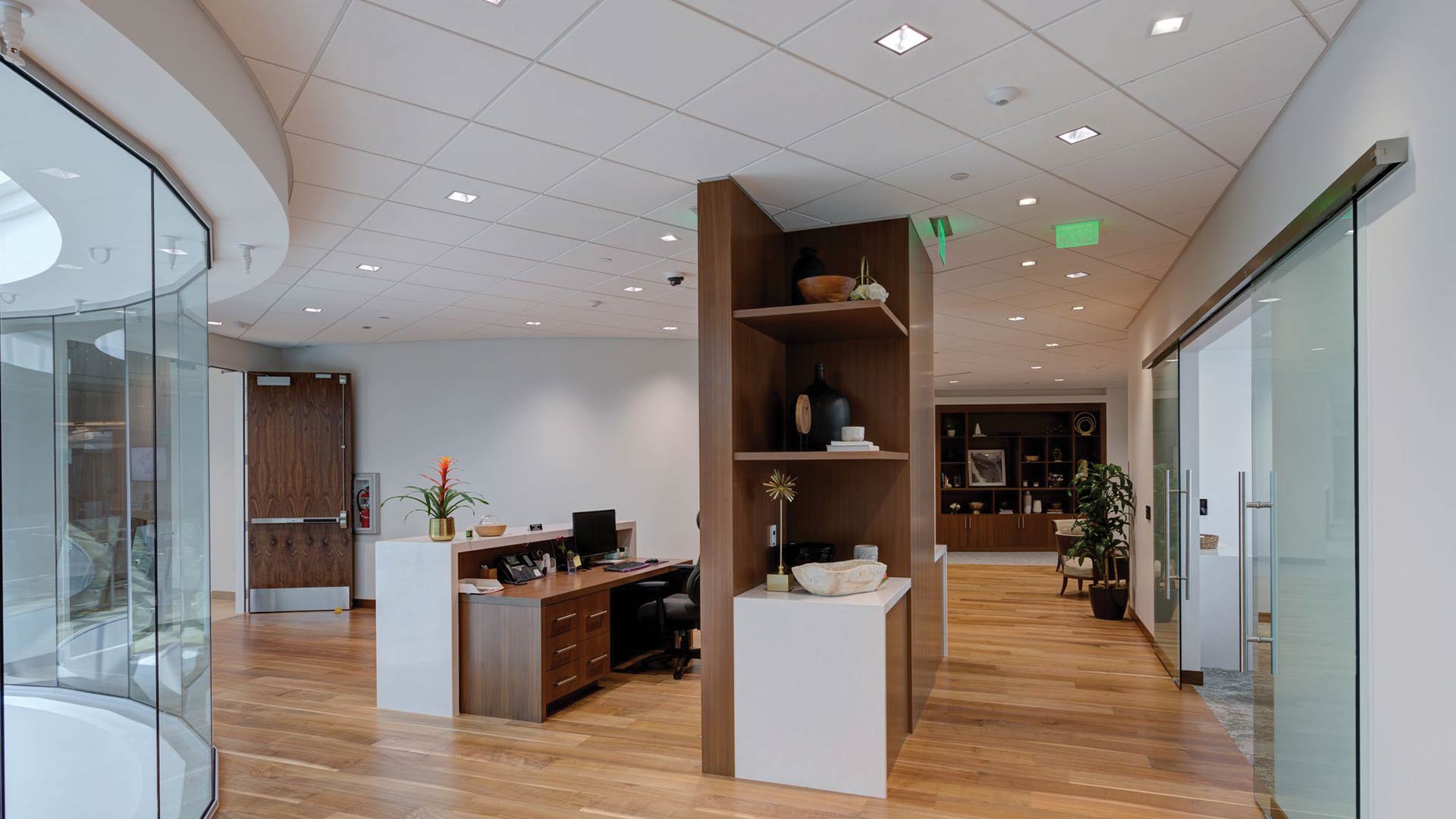 photo-gallery-commercial-office-young-living-essential-oils-headquarters-12