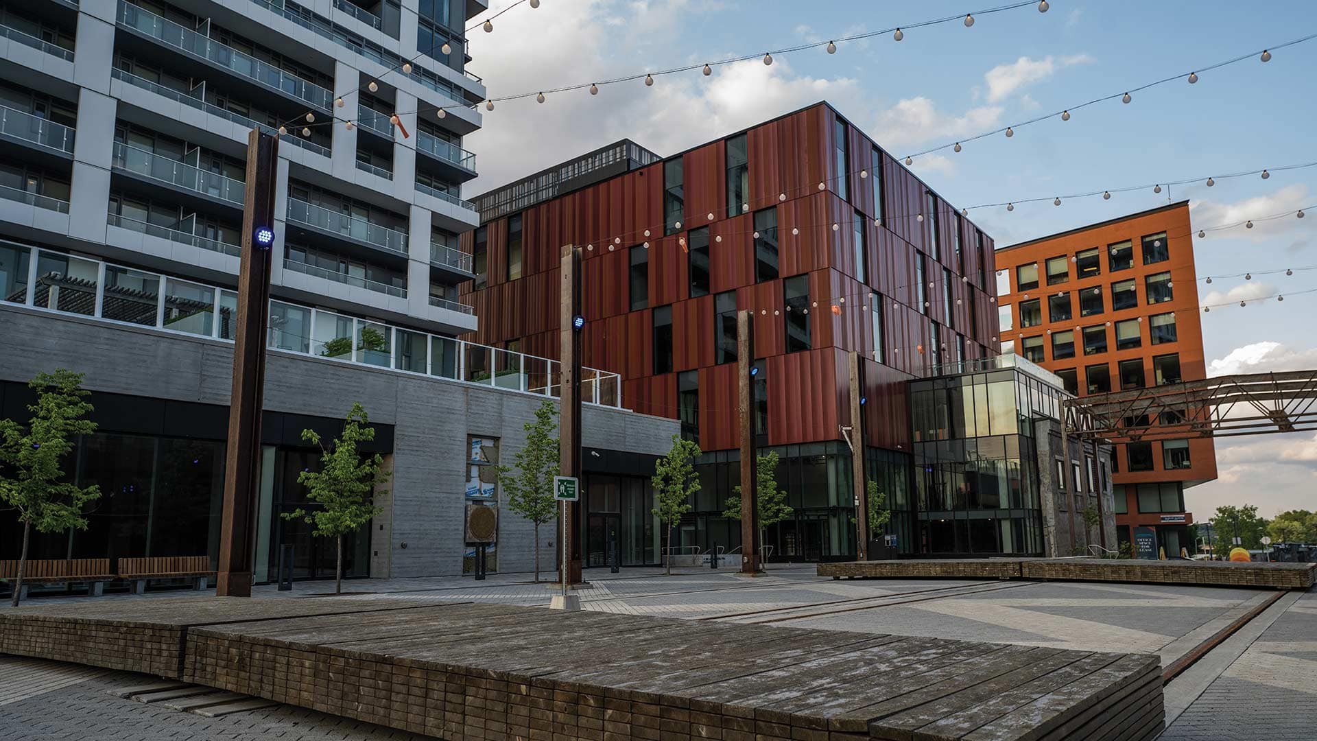 photo-gallery-outdoor-zibi-head-street-square-01